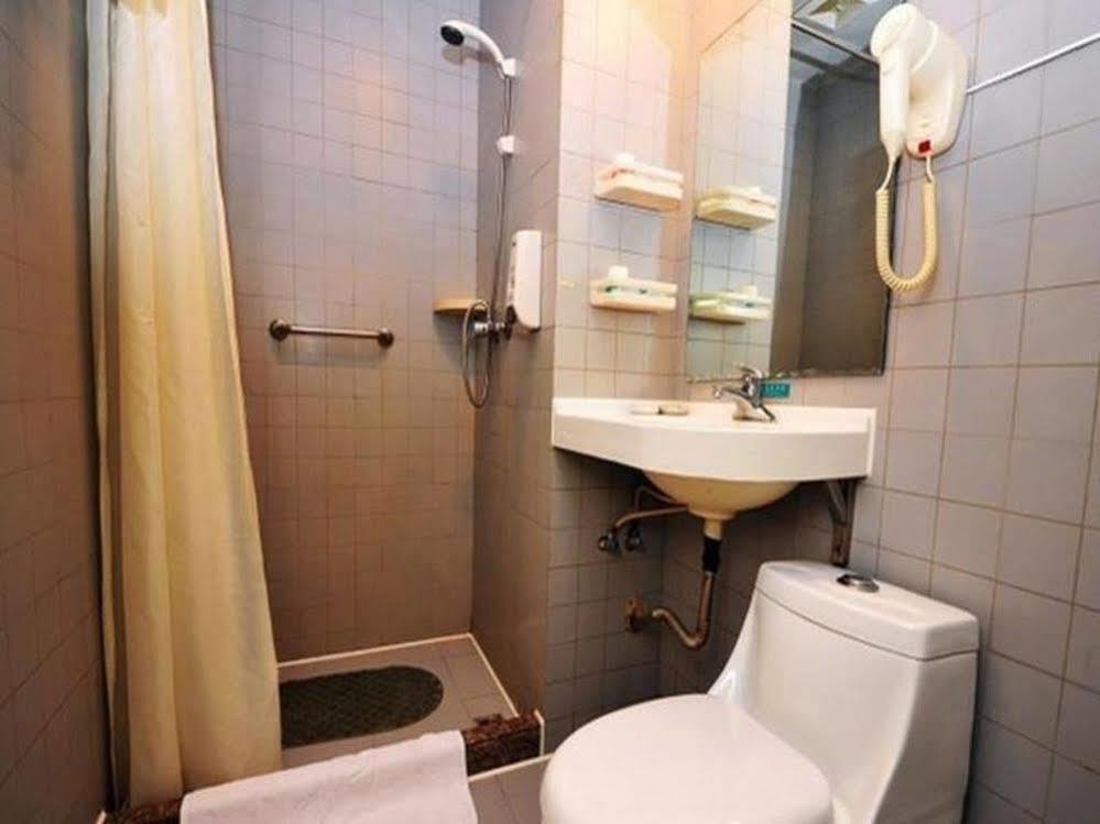 Jinjiang Inn - Xiamen Huli Qufu Екстер'єр фото